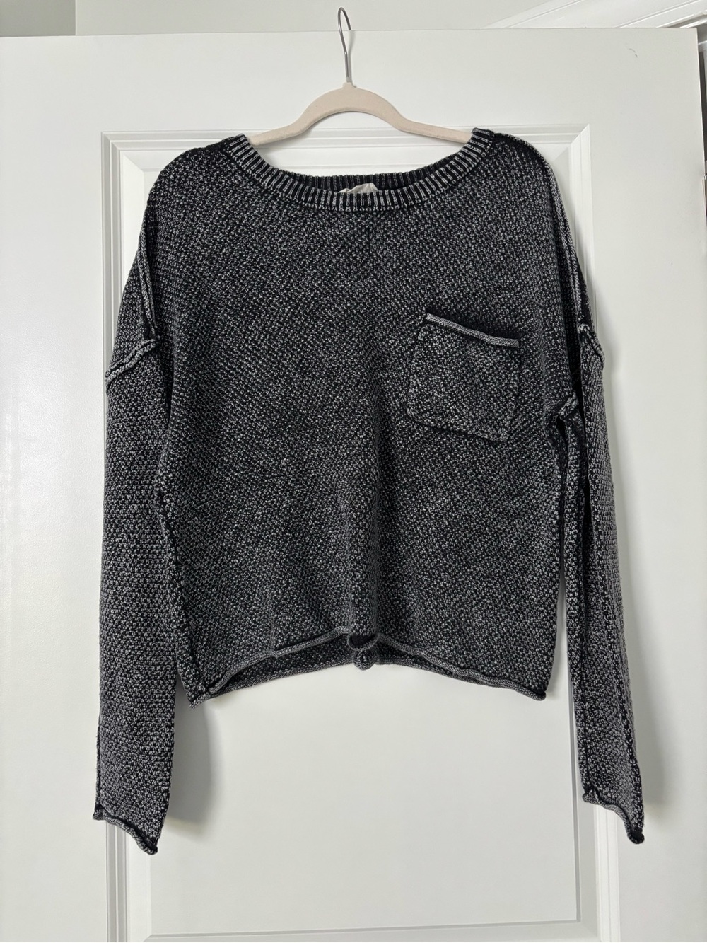 Women's Black Heather Scoop Neck Knit Sweater with Pocket